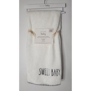 Rae Dunn Baby SWEET BABY White Soft Plush Baby Blanket 30in x 40in NEW